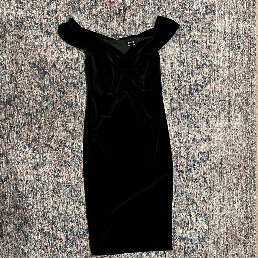Bardot Black Velvet Off-Shoulder Midi Dress